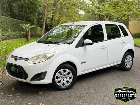 FORD FIESTA 1.6 MPI CLASS HATCH 8V FLEX 4P MANUAL